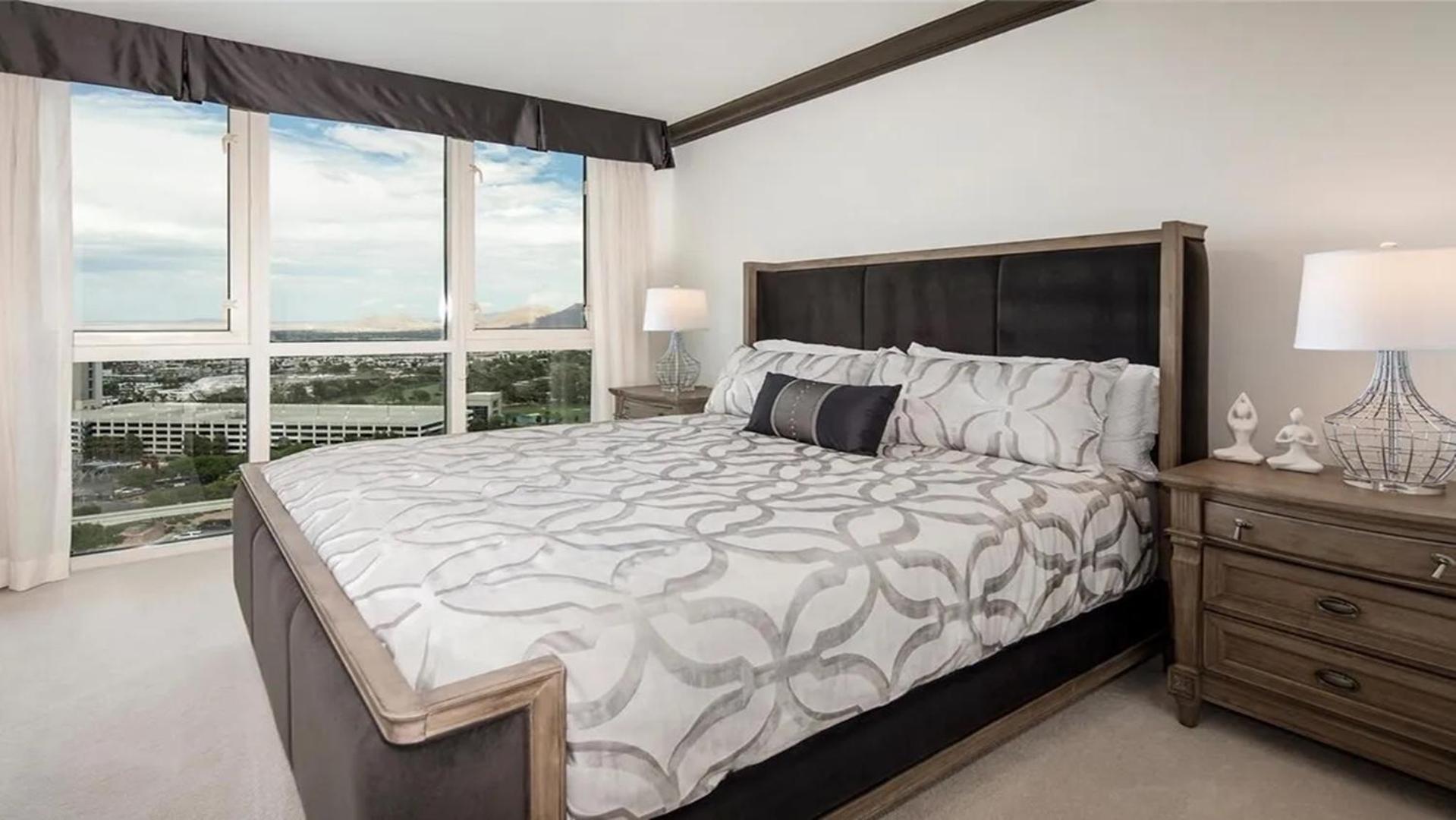 Stunning Four Bedroom Fully Professionally Remodeled Apartment لاس فيغاس المظهر الخارجي الصورة