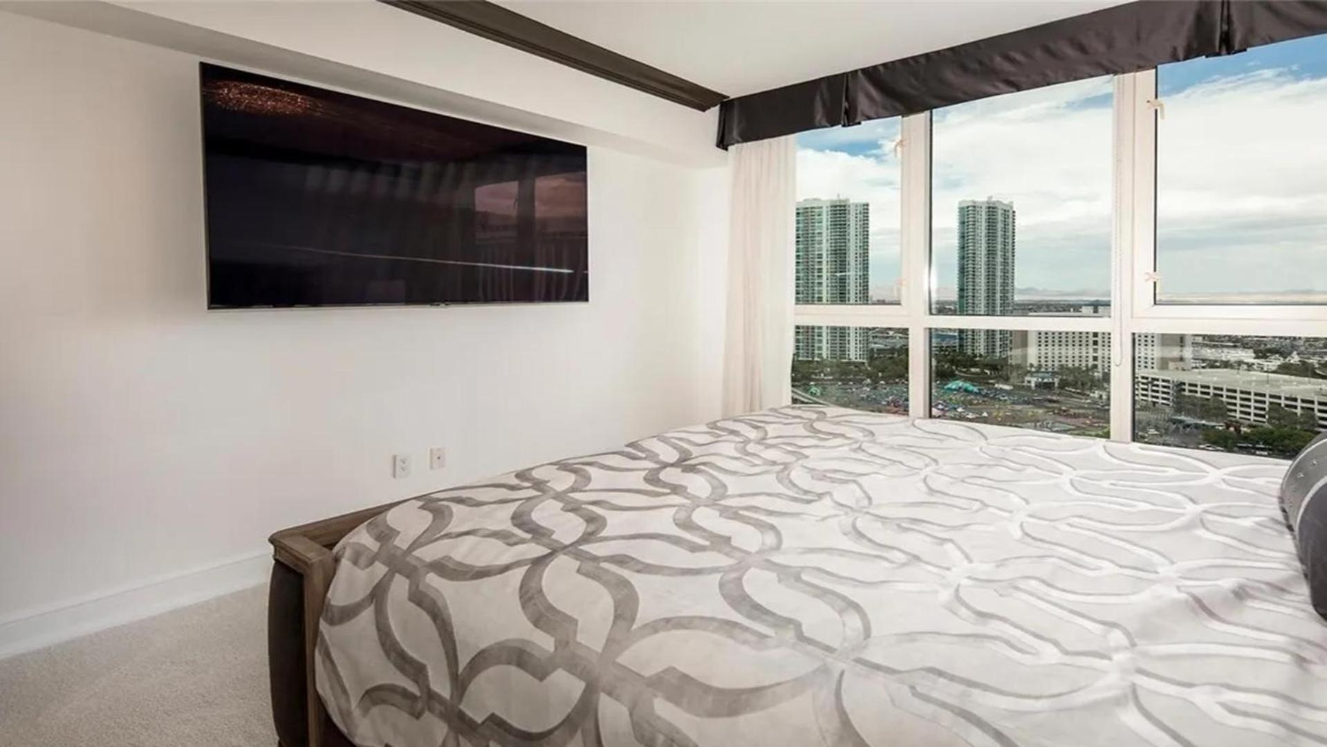 Stunning Four Bedroom Fully Professionally Remodeled Apartment لاس فيغاس المظهر الخارجي الصورة