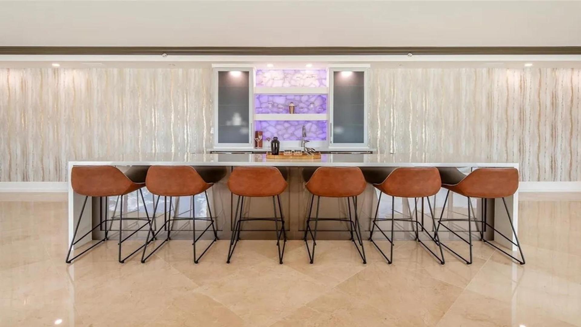 Stunning Four Bedroom Fully Professionally Remodeled Apartment لاس فيغاس المظهر الخارجي الصورة