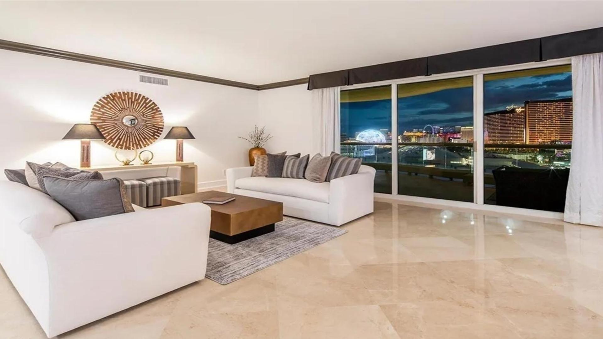 Stunning Four Bedroom Fully Professionally Remodeled Apartment لاس فيغاس المظهر الخارجي الصورة