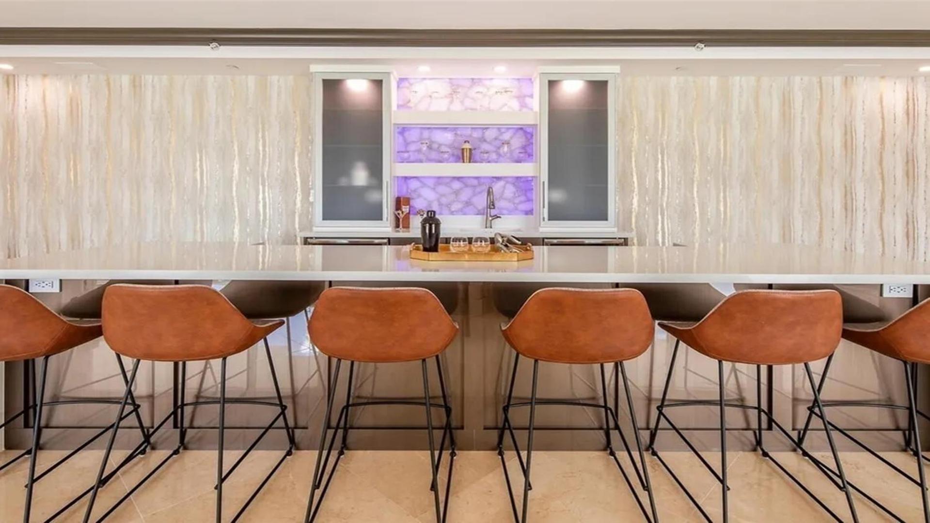 Stunning Four Bedroom Fully Professionally Remodeled Apartment لاس فيغاس المظهر الخارجي الصورة